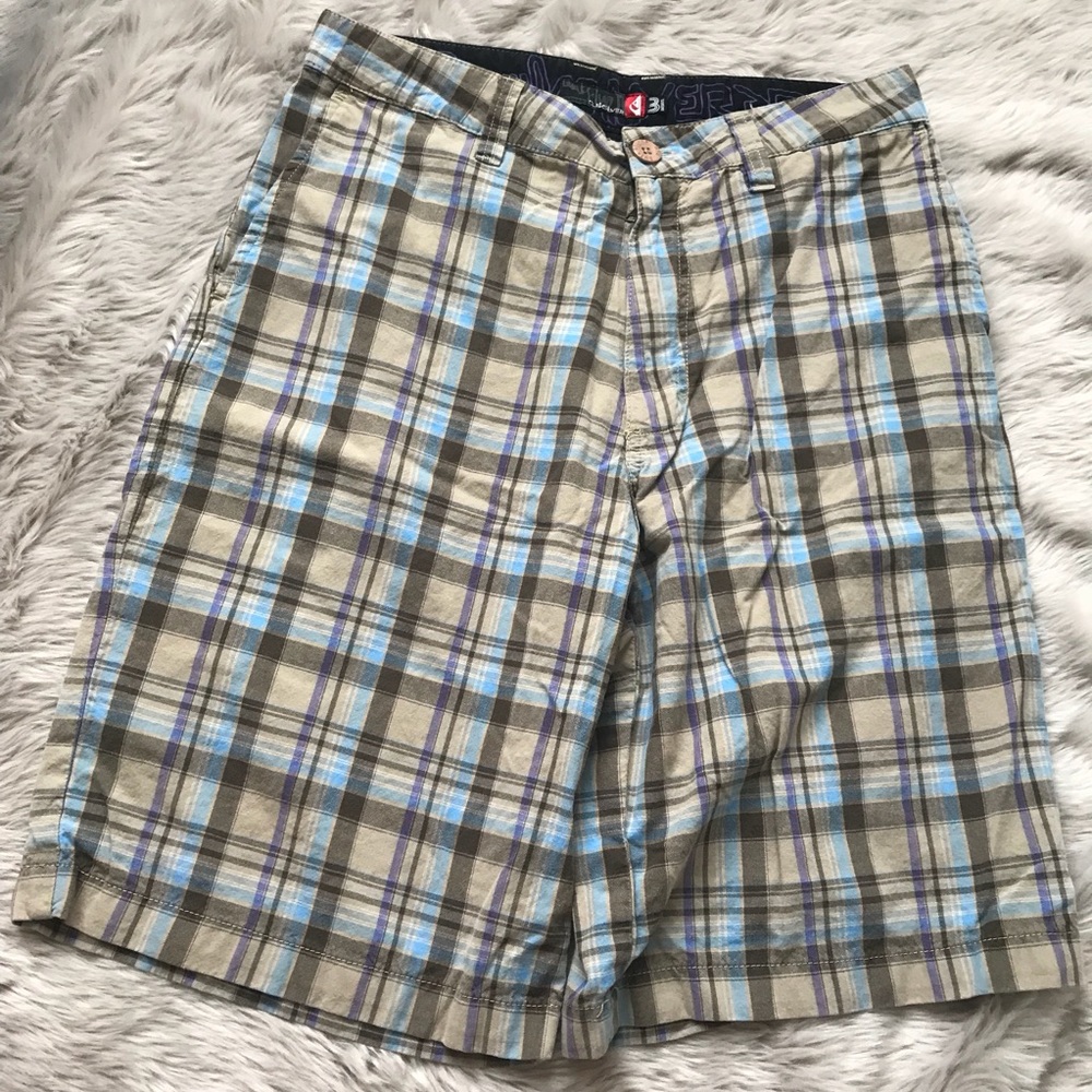 🛍 SALE Quiksilver shorts